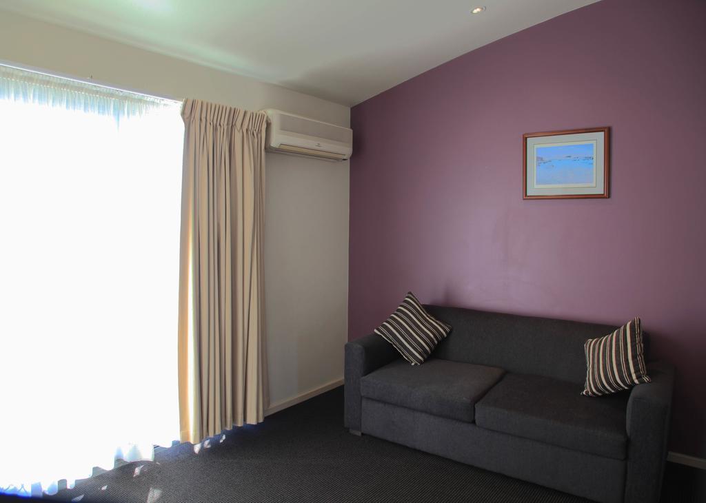 Travellers Motor Village Newcastle Extérieur photo