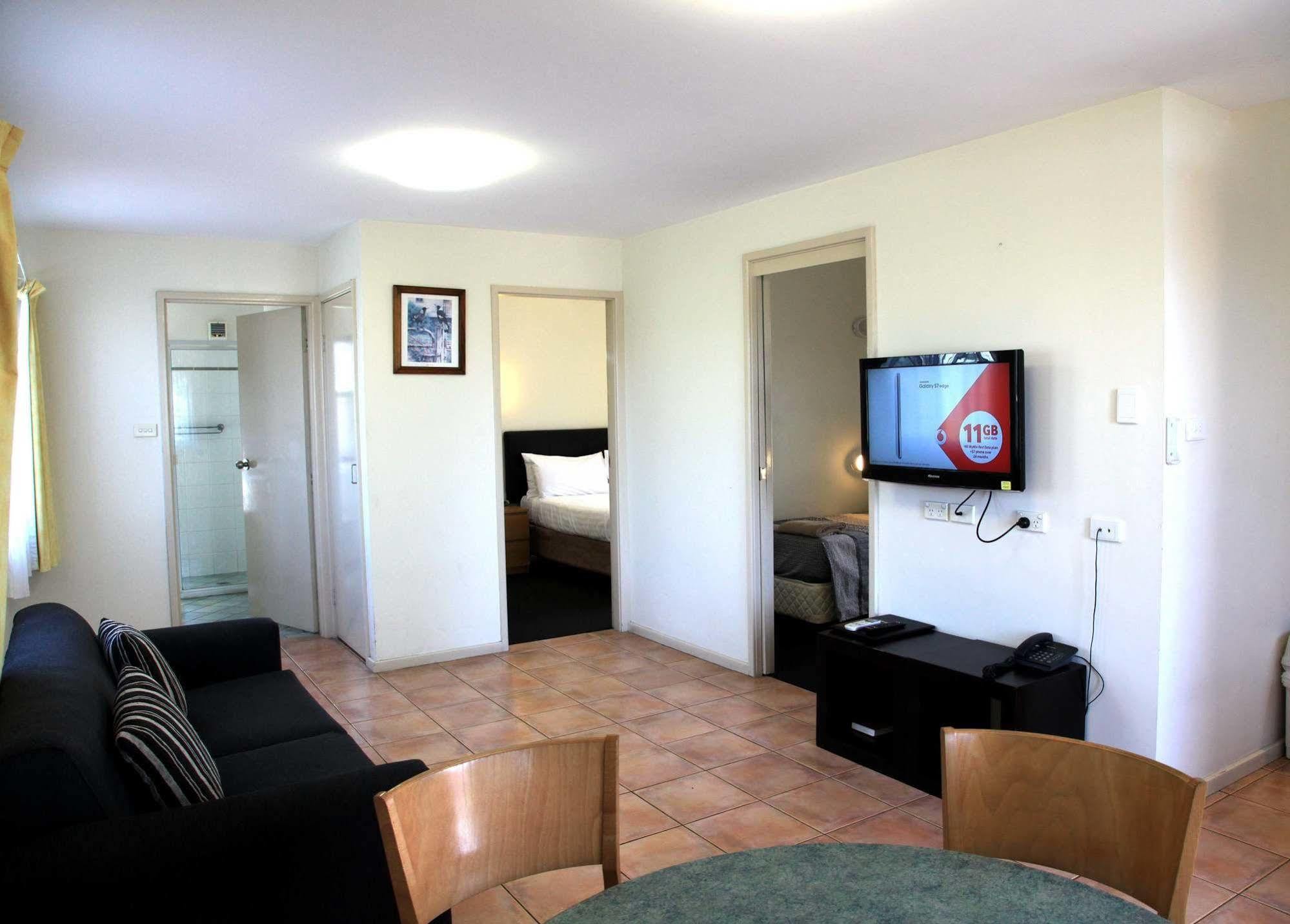 Travellers Motor Village Newcastle Extérieur photo